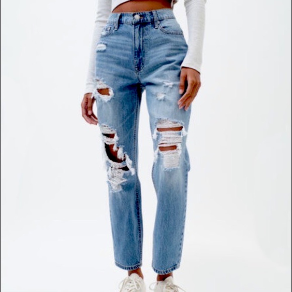 Aeropostale High-Rise Mom Jeans